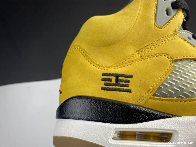 Tokyo 5 Retro T23 Air Jordan 454783-701 0714